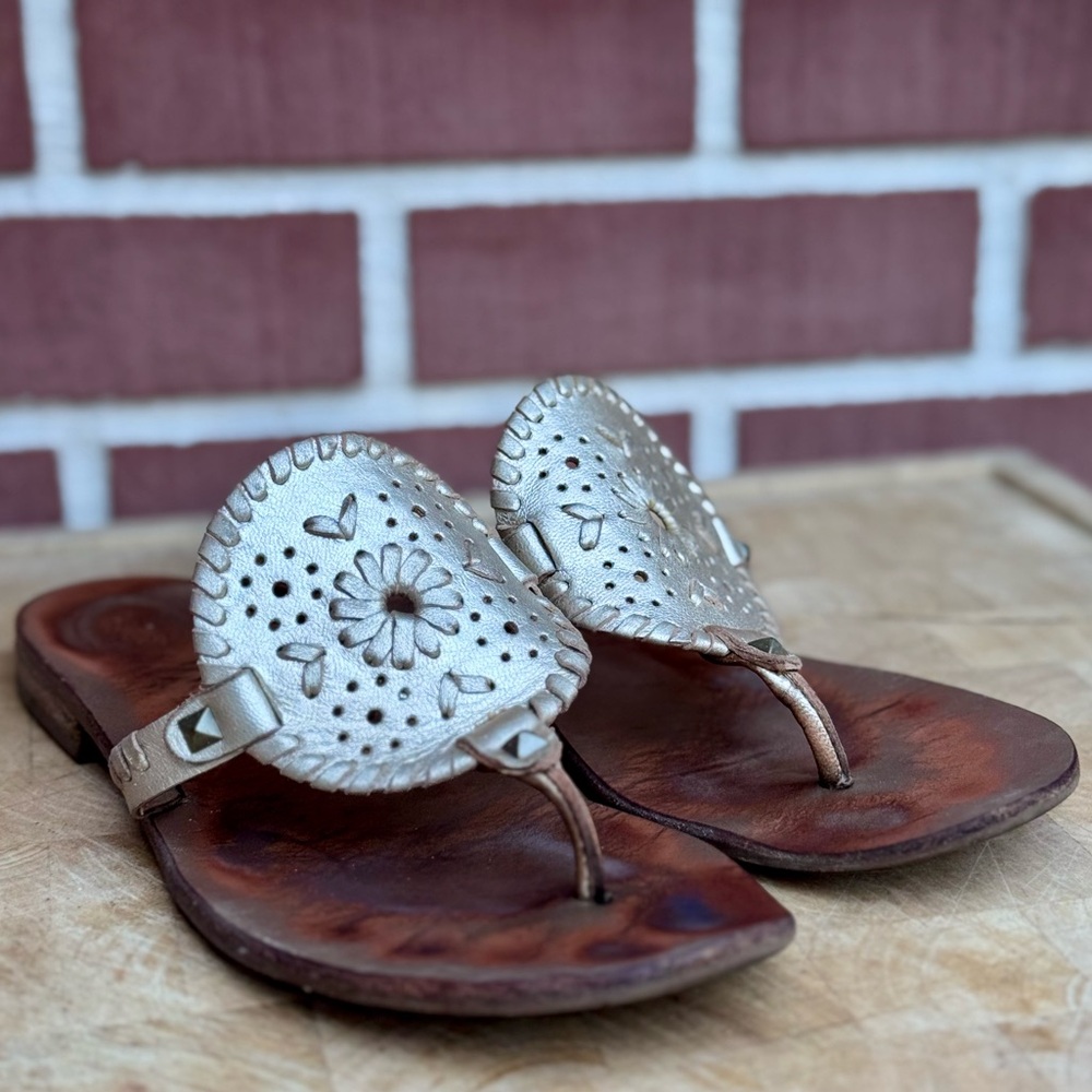 Pewter Jack Rodger’s Sandals Size 9 Used